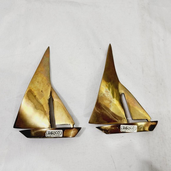 Vintage Enesco Mid-Century Modern Brass Sailboat Sculptures Paper Weights 1960s - Picture 7 of 15
